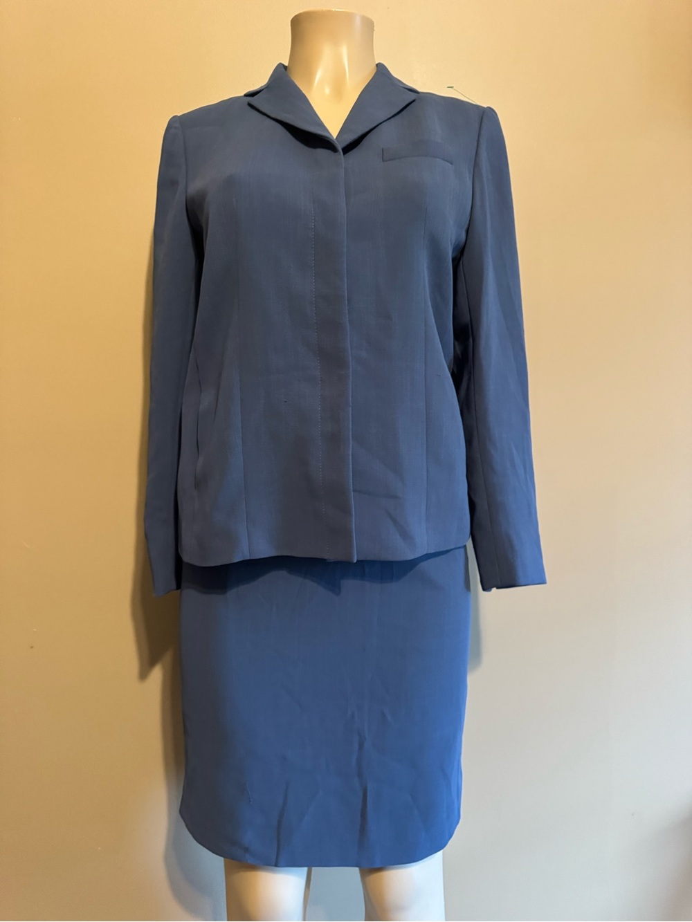 Kasper A.S.L. Petite Slate Blue Skirt Suit Set – Structured Blazer & Pencil Skir - Picture 2 of 11